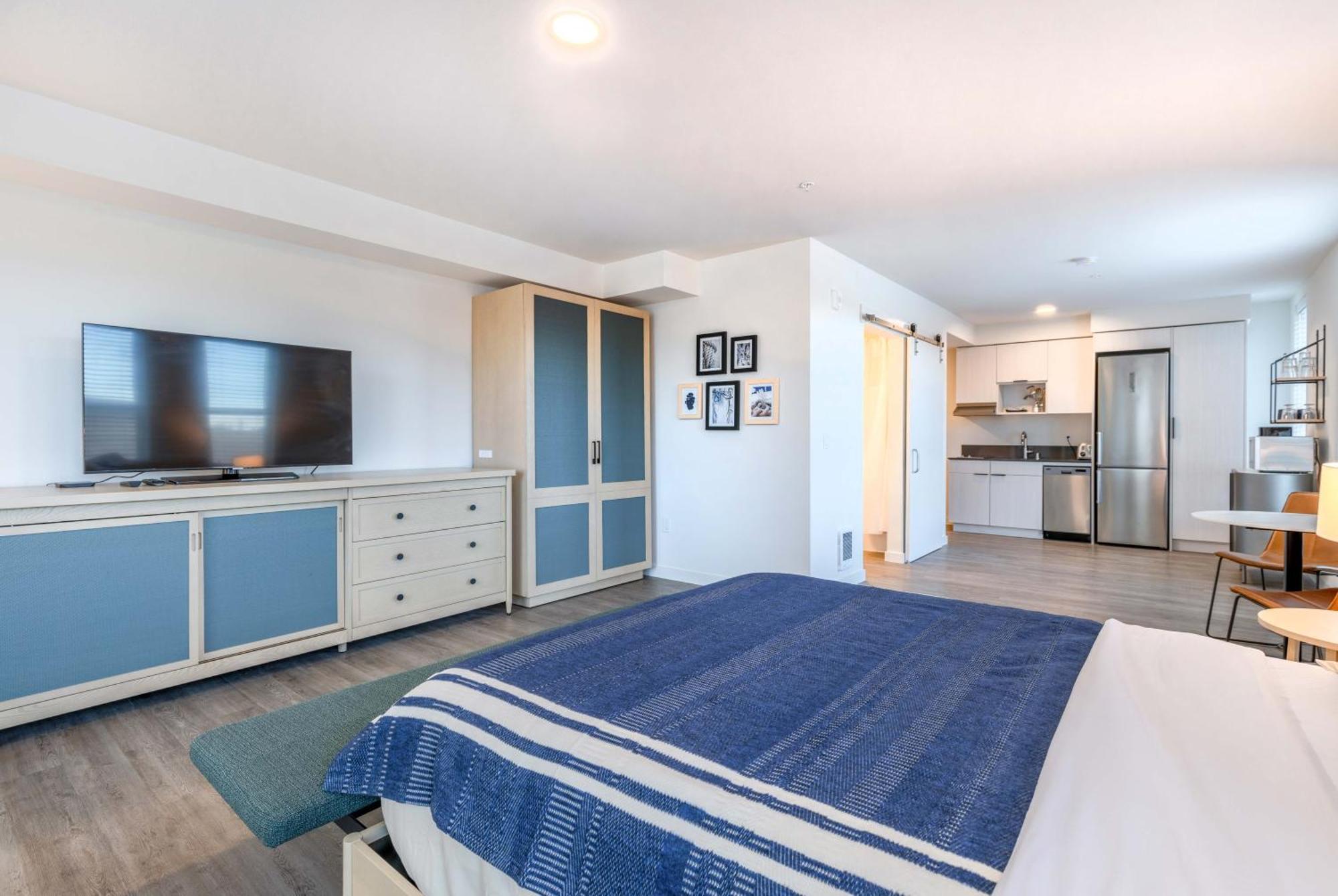 Marina Square Suites Bremerton Bagian luar foto