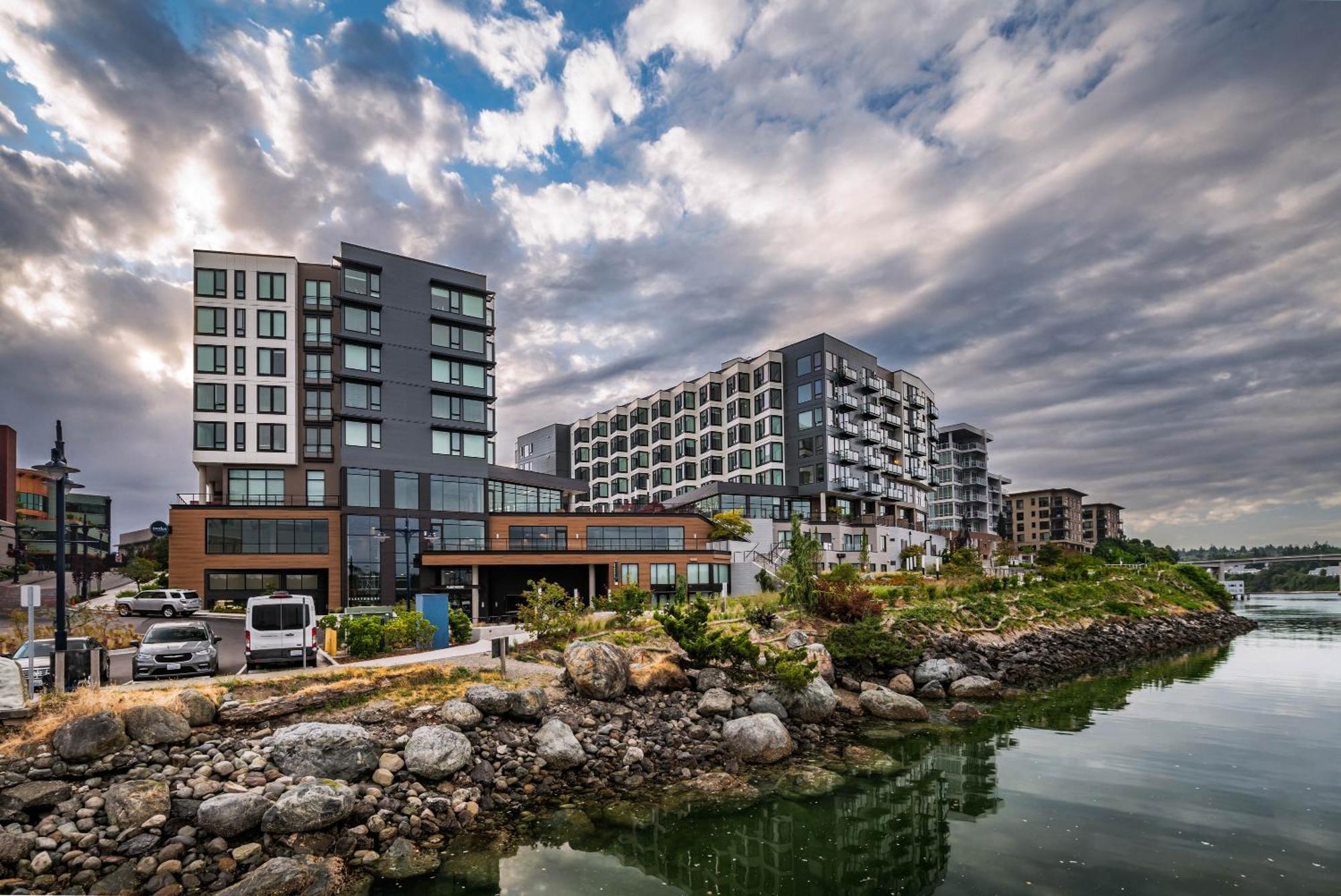 Marina Square Suites Bremerton Bagian luar foto