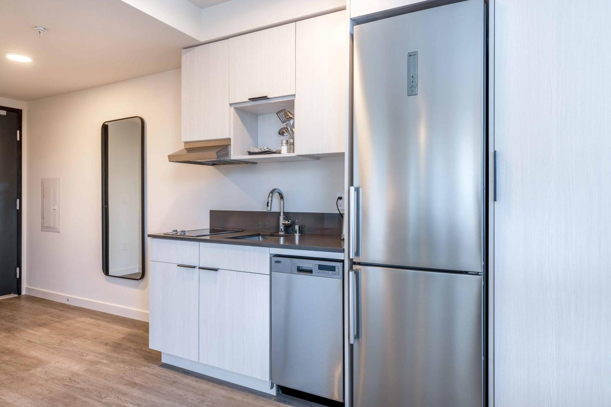 Marina Square Suites Bremerton Bagian luar foto